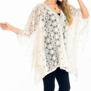 Baciano Kelly Lace Poncho Cover-Up